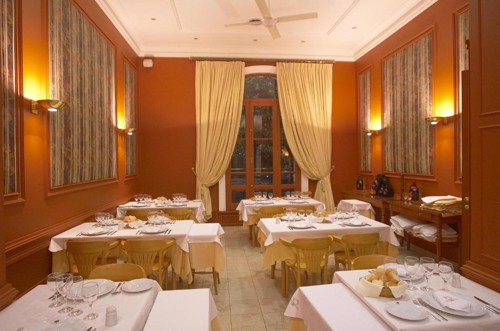 Hotel Libertador Tandil Ngoại thất bức ảnh