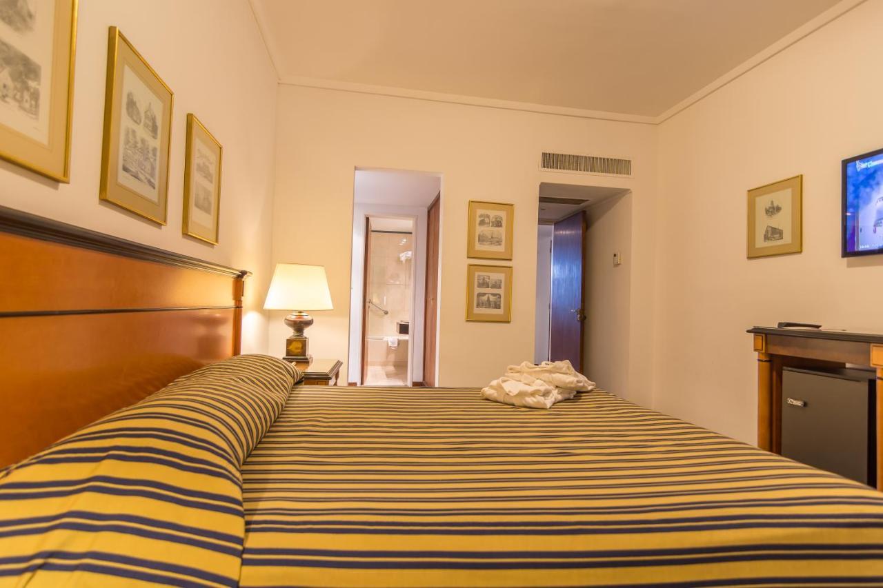 Hotel Libertador Tandil Ngoại thất bức ảnh