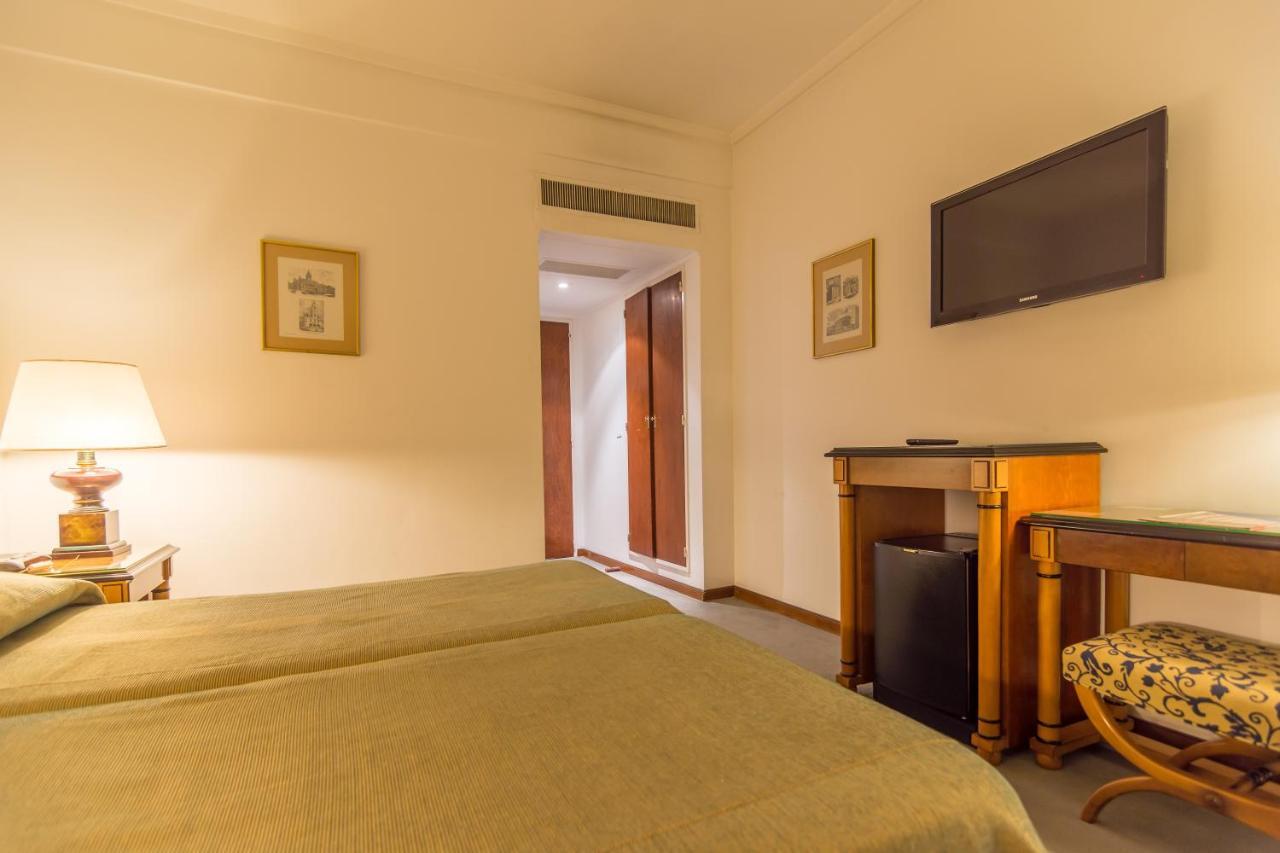 Hotel Libertador Tandil Ngoại thất bức ảnh
